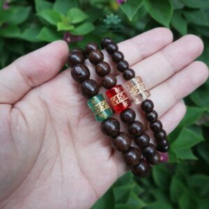 vòng tay gỗ mun quý mix charm